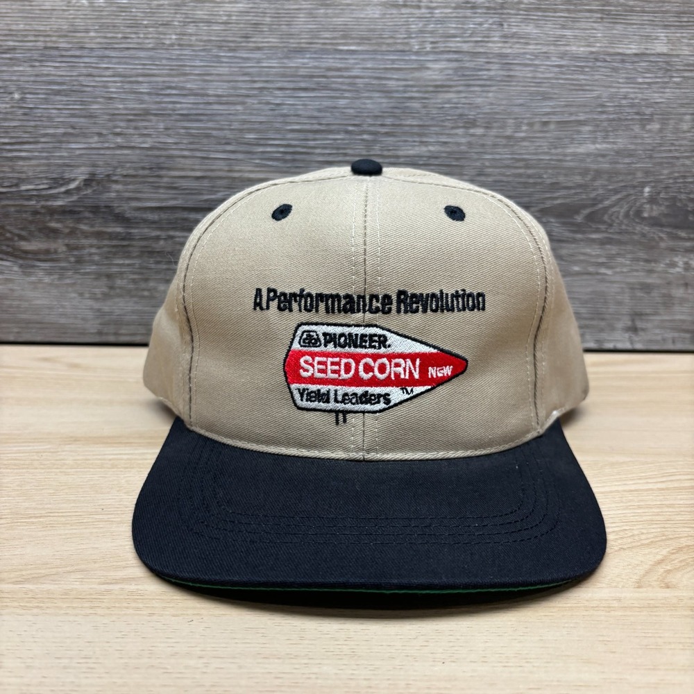 Vintage Pioneer Seed Corn Hat Cap Snap Back Beige Black Farm Agriculture 90s USA